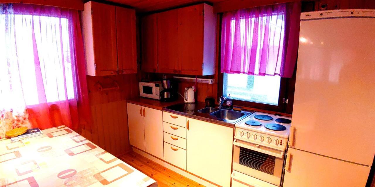 Ullan Kyla Hotel Kittila  Bagian luar foto